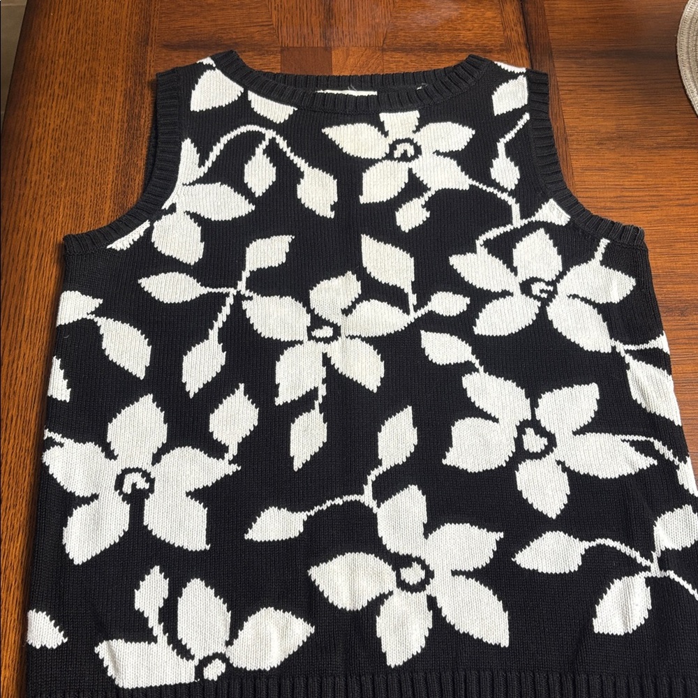 VTG Jones New York Floral Knit Sweater Vest size L